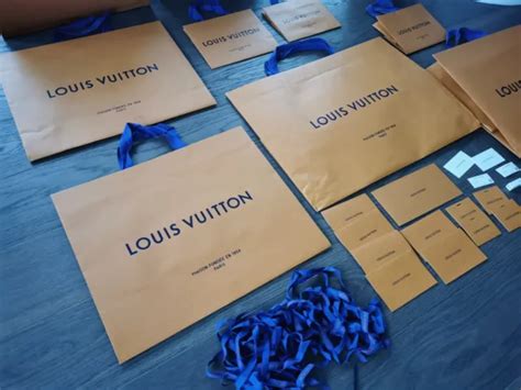 sacchetti louis vuitton